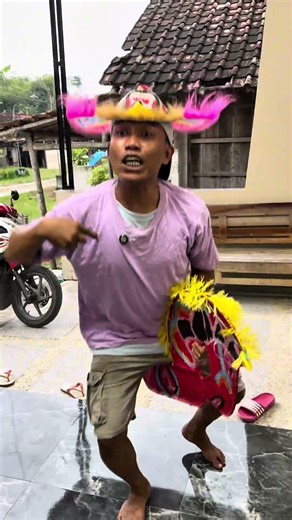 Cara hula hoop batminton dan kuda lumping