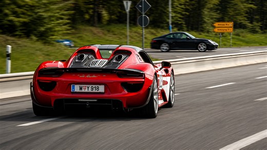 Porsche 918 Spyder Weissach pushes its limits at Nürburgring