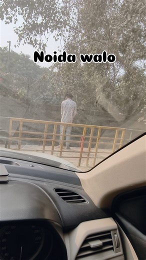 JustVarshu on Instagram: "Ek hi Time ke 2 Log Toilet Kar rhe hain / Ab Batao Gyan Dene walon kya krun @noida.authority #noidagirl #share #viral #trending"