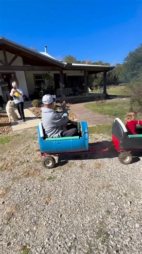 14 reactions | The barrel train is fun for all ages, including old people who are young at heart. It is included with admission. Our next opening date will be announced SOON! 鸞 #fyp #barreltrain #ranch #animal #encounters | Broken Wire Ranch | Facebook