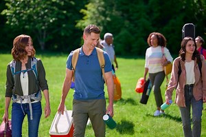 Andrew Walker and Autumn Reeser delight in 'The 27-Hour Day' on Hallmark