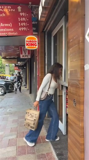 Discount On restaurant and hotel #finance #investment #shares