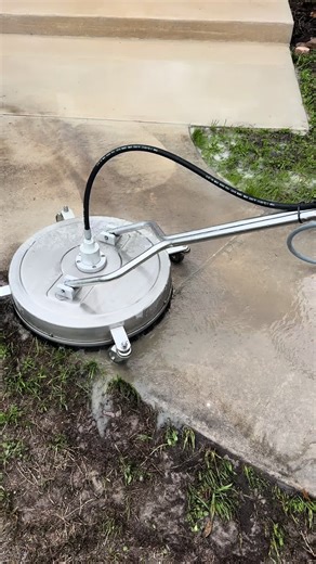 Reviving Sidewalks with Pressure Washing Techniques