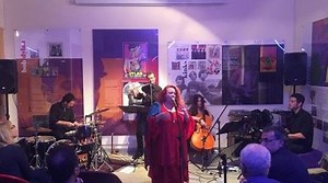 Opus Avantra - Oro lyrics