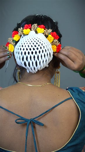 vegetable/fruit net bun hairstyle hack 😍|Hair bun Hack 😲 #bunhairstyle #weddinghairstyles #ytshorts