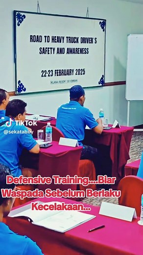 #defensivedriving #pemandulori #keselamatantanggungjawabbersama #fyp #kesedaran #hatihatiatasjalanraya