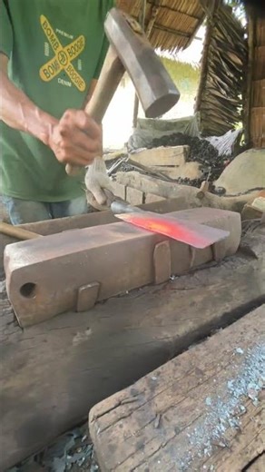 The process of making a meat chopping knife#craftsmanship #handmade #blacksmith #tools #art