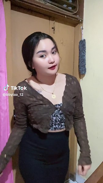 MilaAntari (@bbylaa_12)’s videos with suara asli - faisolzyxxxx🇮🇩