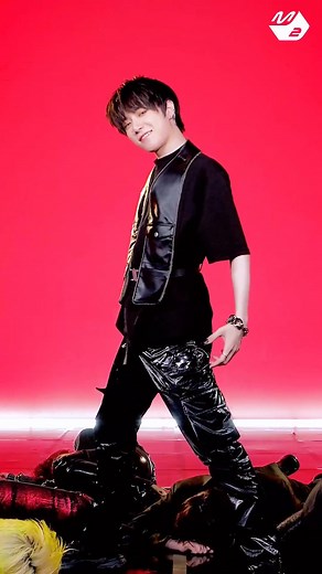 동물원을 빠져나와 내 마음에 안착한 다섯 퓨마🖤 #m2 #릴레이댄스 #relaydance #투모로우바이투게더 #tomorrow_x_together #동물원을빠져나온퓨마 #puma @txt.bighitent #kpop #idol #dance #PUMAchallenge