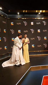 258K views · 802 reactions | Red Carpet ✨⭐ #LSA23 #HUMLUXSTYLEAWARDS23 #HUMTV | HUM TV | Facebook