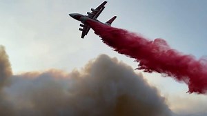 Northern California’s raging Glass Fire charred at least 11,000 acres on Monday, as more than 1,000 firefighters battled the blaze on foot and through the air. The roaring wildfire has prompted homes and hospitals to be evacuated. Jonathan Vigliotti has more tonight, watch at 6:30 p.m. ET https://cbsn.ws/3iaDOiI | CBS Evening News
