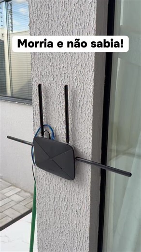 Jesse Dicas Tech on Instagram: "É por isso que a sua internet só vive lenta e caindo toda hora! #internet #net #dicas #wifi #celular"