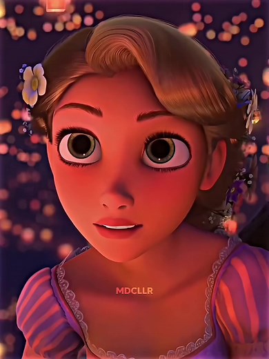 Tangled: Perfect Moments with Rapunzel & Flynn Rider