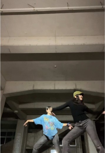 ノノガダンス部の躍動感溢れるパフォーマンス