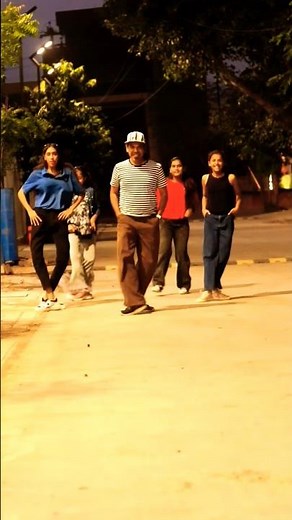 that's some super cool super fast dance for you #music