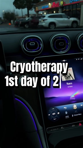 CWM to experience cryotherapy to start the year off. My focus this year is self care 🧖🏽‍♀️ Stay tuned to see how it help me the next day 😎 #fyp #fyppppppppppppppppppppppp #newyear #cryotherapy #fypシ゚viral
