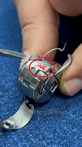 The bottom thread is not tensioned well? The machine is not sewing a nice stitch? Check if pieces of thread are caught in the hook | Texi Atelier