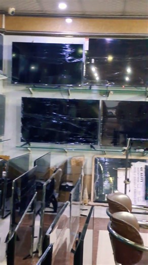 All kind of led available 8k and 4k laat maal #automobil #ajjubhaiinmymatch #smartled #philipslight