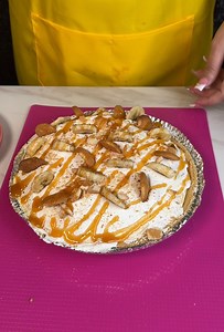 Easy no-bake dessert. Yummy. | Michele L