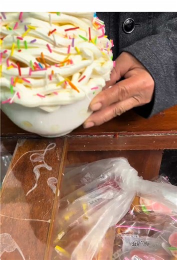 Funny Standup Matt 🎭 (@show_mattrife)’s videos with original sound - Funny Standup Matt 🎭