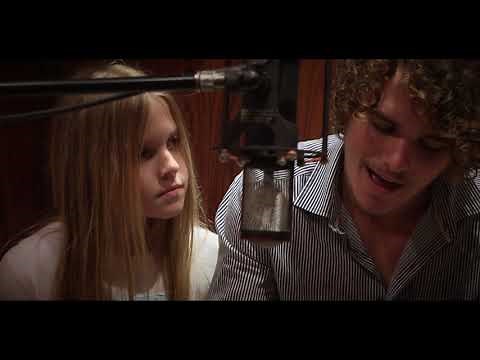 Christian & Emily Linge - Heaven On The Horizon