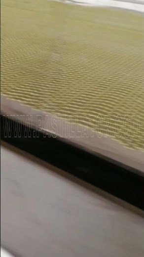 Sulphur bentonite granulation