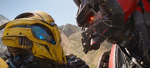 'Bumblebee' Clip: 'Bot Brawl! Bumblebee Battles Blitzwing, Baby! - SlashFilm