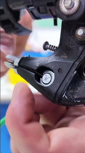 How to properly install a new brake cable into a mechanical bike brake lever.