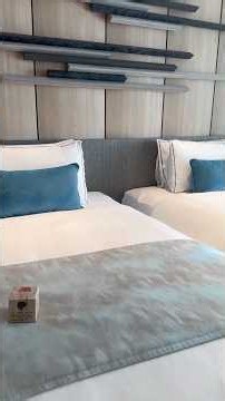 Room Tour at ParkRoyal Royal Collection Hotel , Marina Bay Singapore 🇸🇬