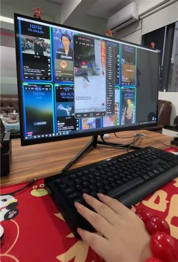 Efficient Phone Farming Setup with Charging Hub