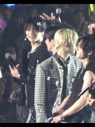 Kpop Idols Eating Moments Compilation ft. Yuna & Lee Know | Stray Kids & Itzy