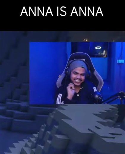 Minecraft But I Keep Going AFK at the Worst Time 😂 #shorts #minecraft