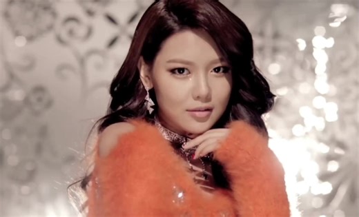 The Boys: Sooyoung's Stunning Performance with Girls' Generation