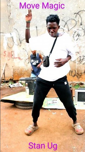 WARM UP WITH ME! | 'Happy' by Pharrell Williams | Dance Tutorial for Beginners | Stan Ug