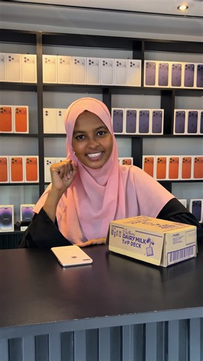We have a challenge ya hii wiki . Get a chance to win a box ya chocolate 12pieces . #iphone #chocolate #anisahub #viralvideo #viral