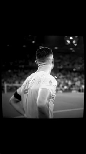 xrpeditz on Instagram: "📈🗿 . The following is a natural Japanese translation of Chinese text in the image: ——— In Japan, researchers are making progress in efforts to convert everyday movements into clean energy⚡️ using smart pavements. These sidewalks are embedded with special piezoelectric materials, allowing passersby to gather kinetic energy by walking. When people walk, run, or jump, the surface of the road is slightly deformed and mechanical pressure is generated. Piezoelectric elements