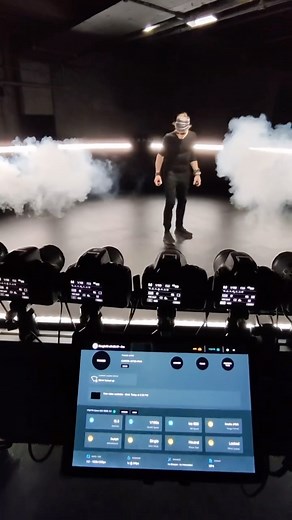 How cool is this 3D full body scanner?! They are using 176 Canon DSLRs that are rigged up 360° around the subject. They use 88 cameras for the lift off and 88 cameras for the frozen part. All 176 cameras are tethered together and can be triggered at the same time all at once. Later they stitch all the pics together and have a full 3D scan of the subject! What would you scan with this rig? Tell us in the comments! 👇 🎥: @thexangle ________________________________________ Use Hashtag #ShareGrid a