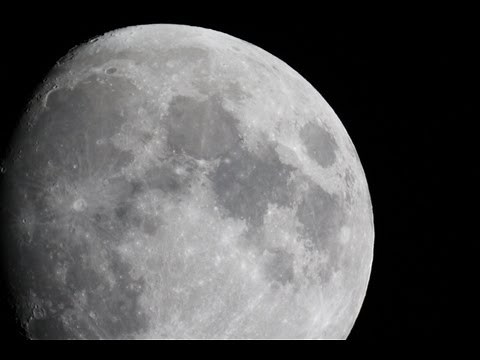 Waxing Gibbous Moon Phase HD
