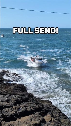 One wrong move...⛔ #ocean #nature #shorts #shortvideo #boat #boating #explore