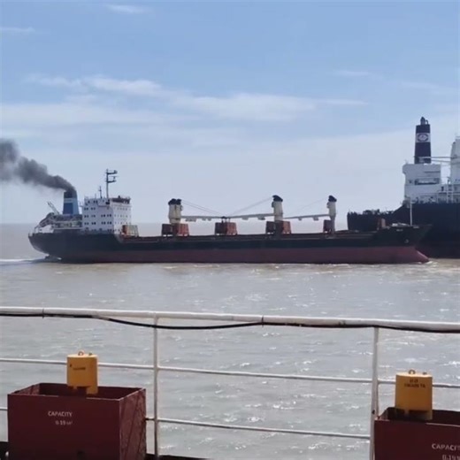 Vessel ALI S Beaching At Plot 123 Alang, India 🇮🇳