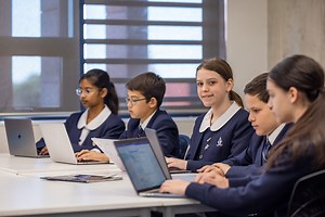 Visit - Redlands School