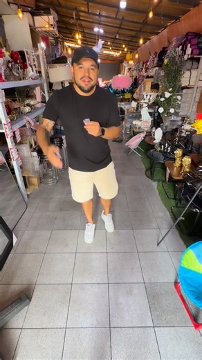 Outlet Onnas 🪶🏡 | Donde el ahorro y la calidad se encuentran on Instagram: "Visita por Onnas 🪶 Donde encontrarás Decoración, Sábanas, Toallas, Cortinas, Ventiladores, Almohadas y muchas cosas más 🔥 Inca de oro 7789 La Granja 📍🇨🇱 Lunes a Viernes 09:00 a 14:00 15:00 18:00 🕕 Sábados 10:00 a 14:00 🕑 +56942472369 📲 Regiones +56942472334 📲 Regiones +56942471006 📲 Santiago"