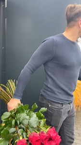 🚐✨ Kolejni zadowoleni Klienci właśnie odebrali swoją wymarzoną Integrę Pilote G741 FC! To prawdziwy dom na kołach – dopracowany w każdym detalu, gotowy na każdą podróż 💪 🔥 Najważniejsze wyposażenie: ⚙ Silnik 180 KM automat 🛞 Lekka rama AL-KO 💧 Zbiornik wody czystej 205L 🔥 Ogrzewanie Alde wymiennik z silnika ☀ Fotowoltaika 2x200W Victron Smart 📡 Antena SAT Alden AS4 GPS 📺 2 x TV Alden 🌞 Markiza 5m z oświetleniem LED 🍖 Gniazdo do grilla 🔩 Hak holowniczy 🔋 Akumulatory 2 x 100Ah LiFePO4 