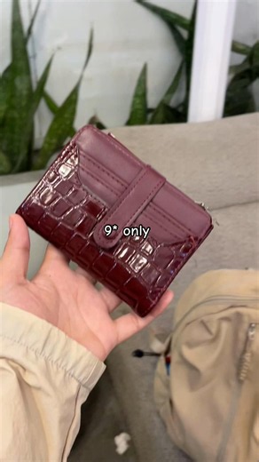 Stylish Burgundy Baellerry Wallet for Women