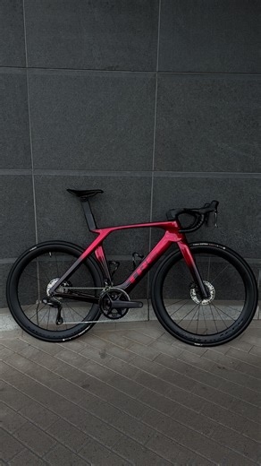 🚀Trek Madone SLR7 Gen7🚀 💥The Trek Madone is an absolute speed weapon. The deep-section tubes with the radical-looking cutout help, as does the newly designed handlebar💥 This beauty is already Sold ❌🔥 #roadbike #cyclingvideos #trek #cycling #cycle