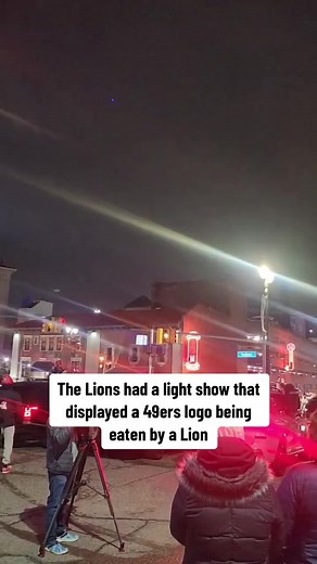 Los Lions comiéndose el logo de los 49ers, así lo recrearon usando drones y el resultado es magnífico, de cara al NFC Championship game!!! #lions #detroitlions #NFCChampionship #nfl #NFLPlayoffs #49ers #football #game | Rudeza al Pasador