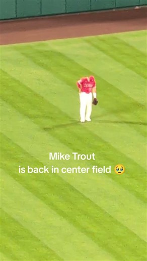Mike Trout is back in center field #mlb