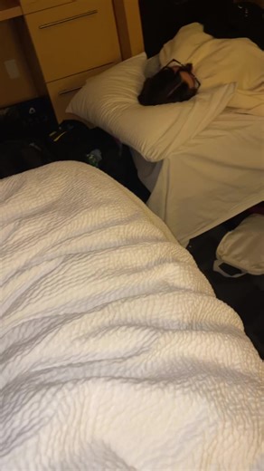 STRIVE VLOGGGG 🤩📣🔥#livelaughloveinmo #uwo #dance