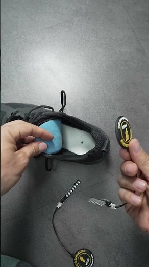 Energy harvesting shoes / Piezoelectric generator / Footstep power generation