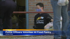 Chicago police volunteer at Irving Park Community Food Pantry
